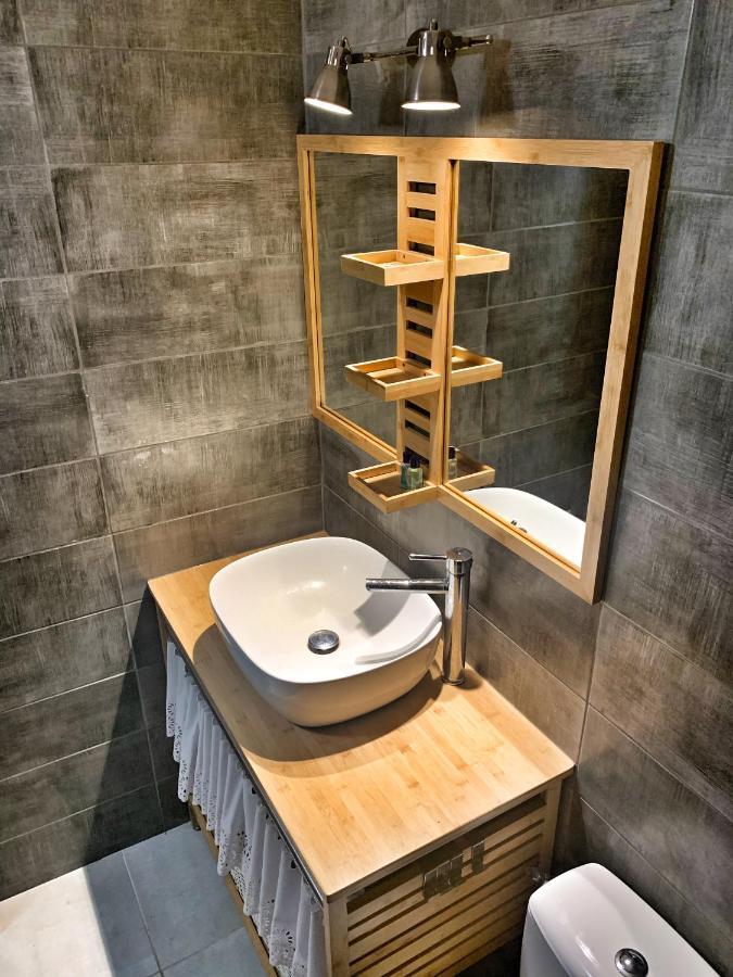 Appartement Duplex Climatise Avec Wi-Fi - Plage Pointe Marin A Pieds, Recemment Renove سانت آن المظهر الخارجي الصورة